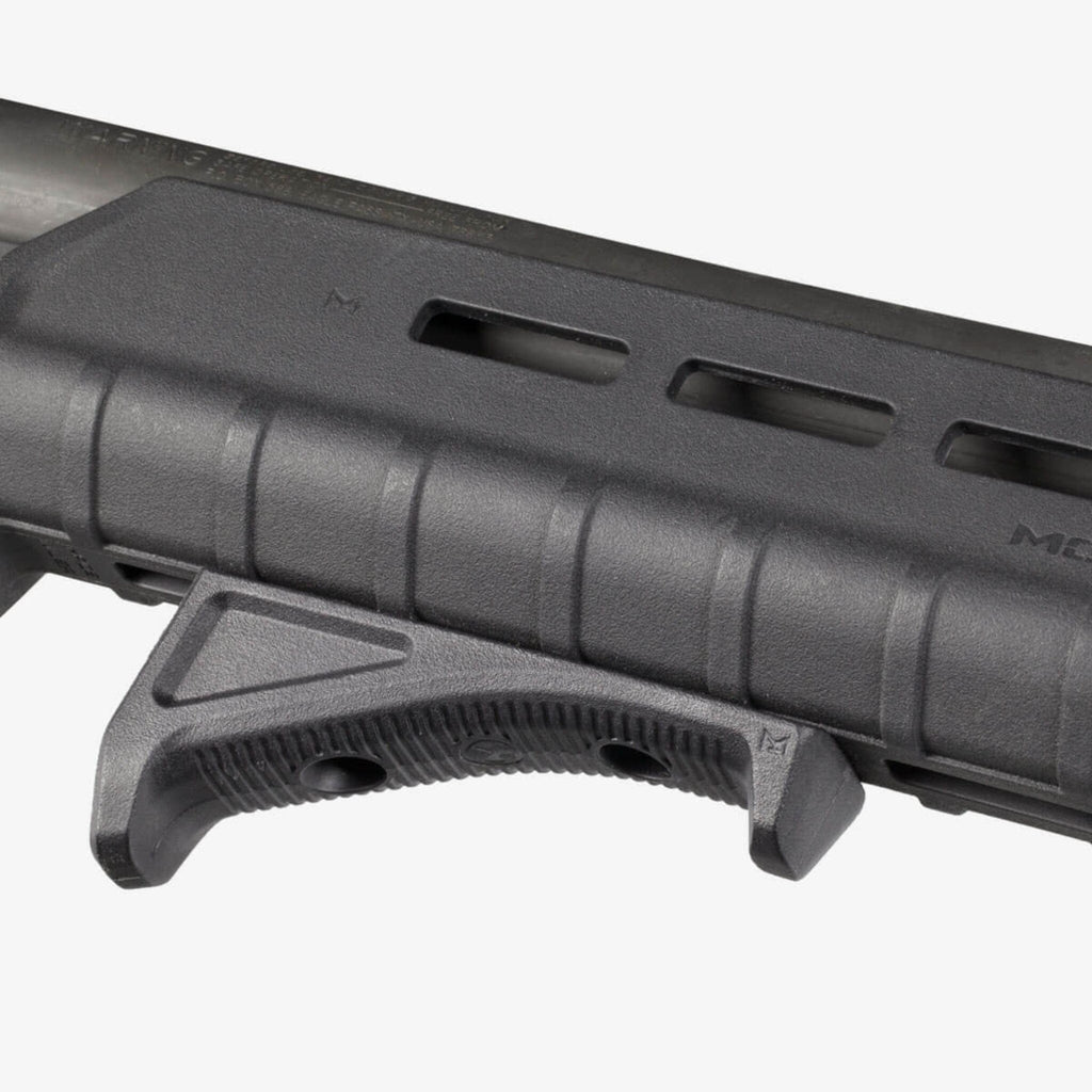 Magpul MOE M-LOK Forend for Mossberg 590 & 590A1, fitted to a Mossberg shotgun with an M-LOK hand stop