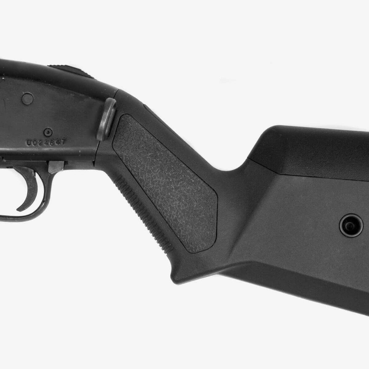 Magpul SGA Stock for Mossberg 500/590/590A1 12 Gauge Shotguns, fitted to a Mossberg shotgun, close-up